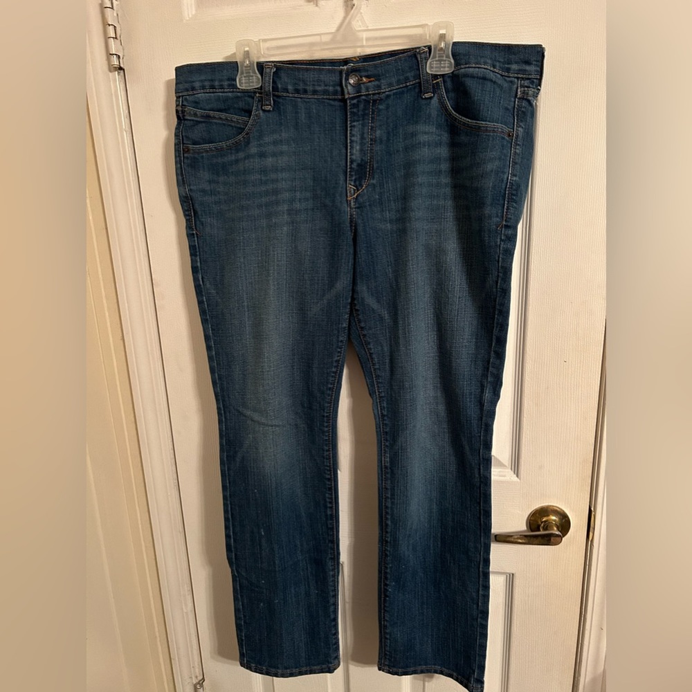 Old Navy Diva size 16reg jeans